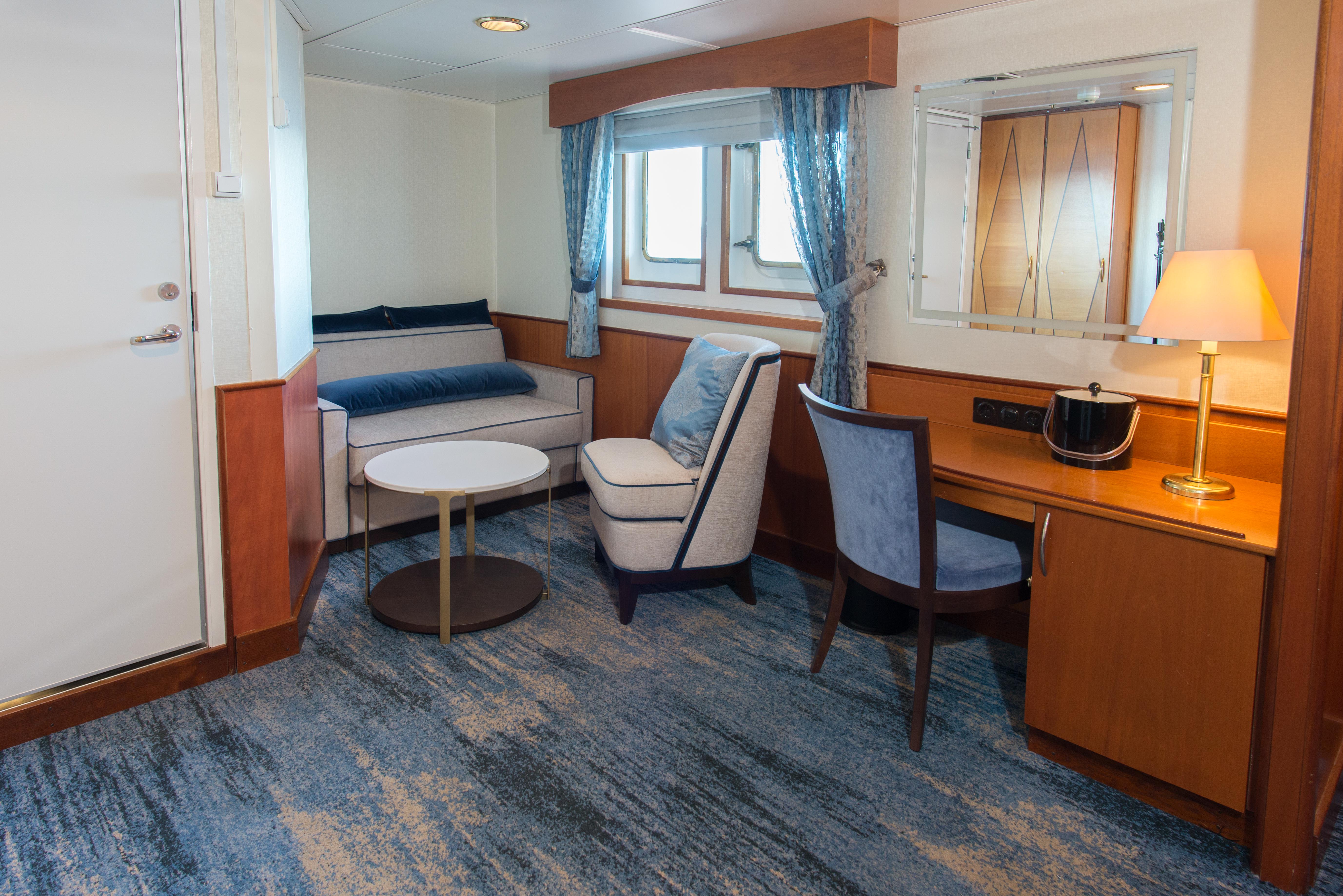 Quark Expeditions Ocean Adventurer Standard Suite 6.jpg